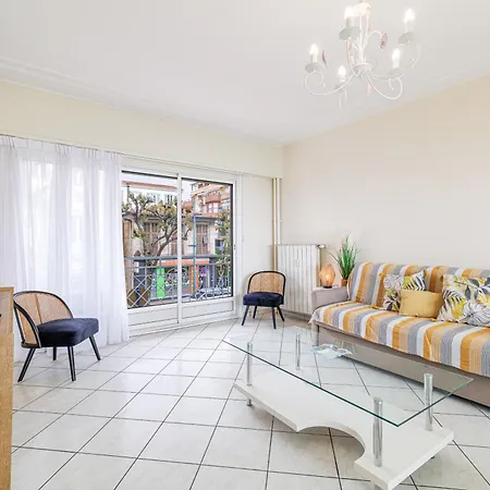 Myn1 - Spacieux Face A La Apartment Menton